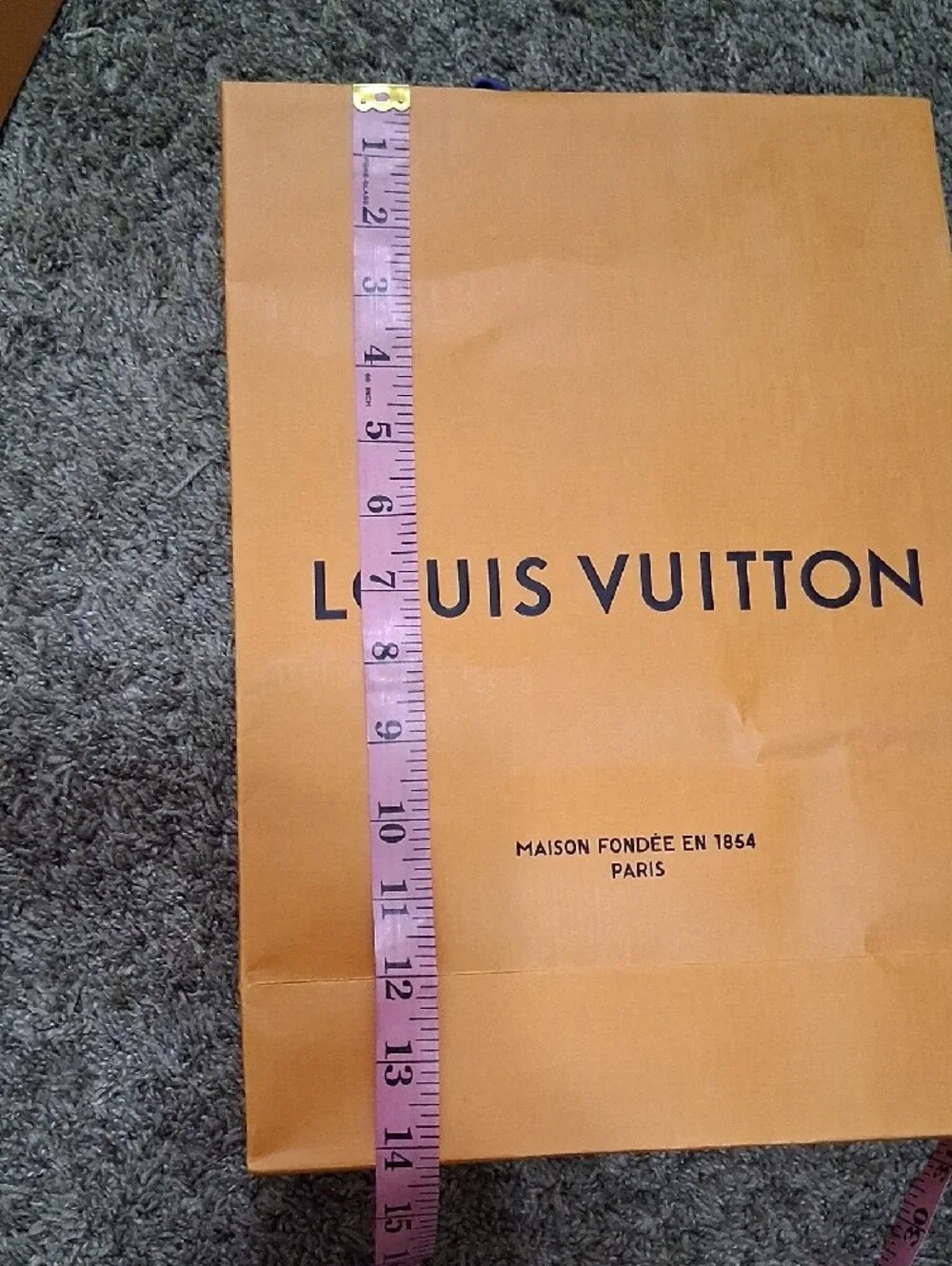 Louis Vuitton no callouts